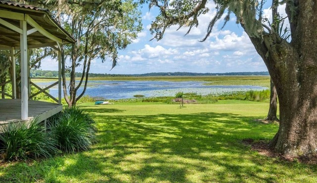 Booking now! Lake, Pool, Spa, Man Cave, Game Room