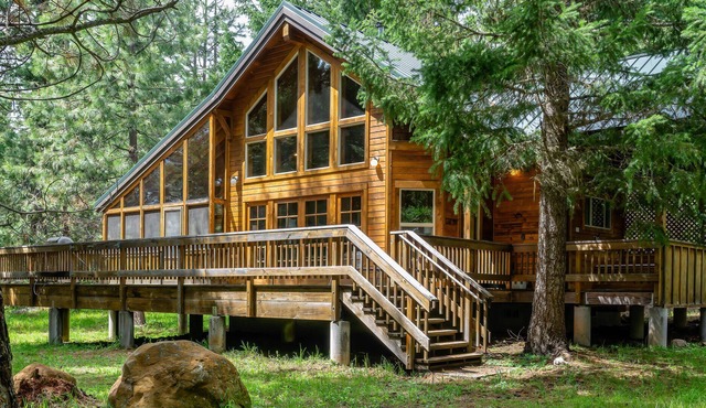 BookStayHop - #1B Soda Mountain ~ Green Springs Cabins ~ Jacuzzi Tub~ Kitchen~