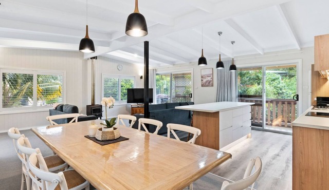 Boomerang at South Durras Whole