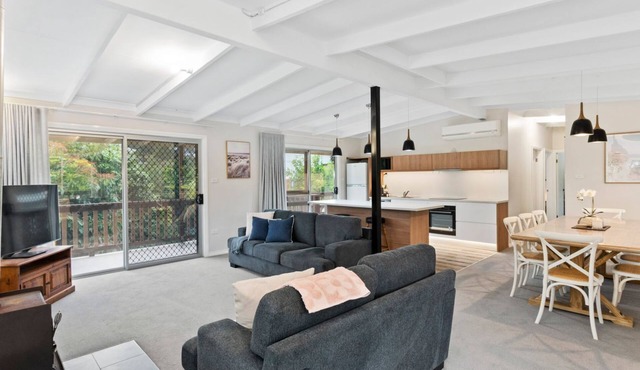 Boomerang at South Durras Upstairs