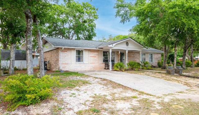 Boone Docks by Oak Island Accommodations
