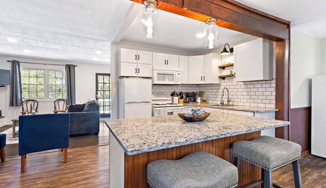 Boone Vacation Rental w/Private Hot Tub & Deck