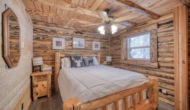 Bootjack Bungalow | Lake Access & Near Yellowstone