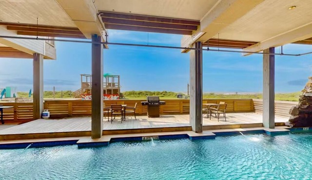 BORA 304 Oceanfront BeachBungalow