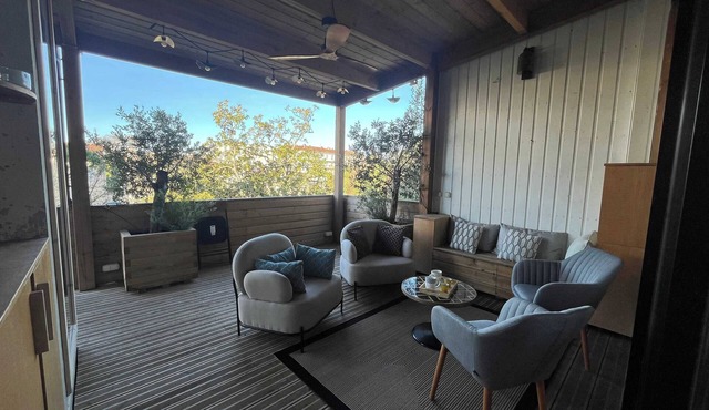 Bordeaux Apartment with Balcony Steps to Wine & City Center!