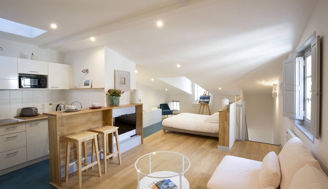 Bordeaux Historic Center Superior double studio