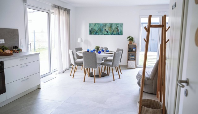 Border duplex with garden, wifi and parking 5 min from Outlet Roppen shopping centre