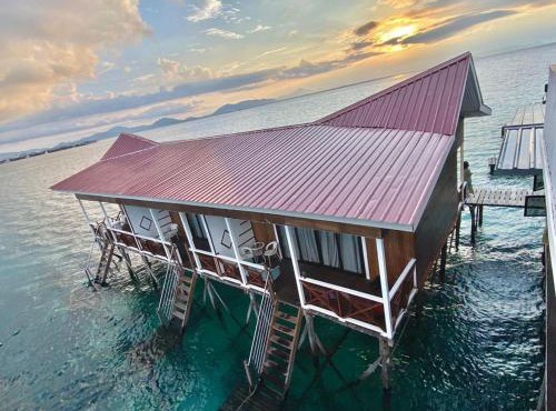 Borneo Island Resort