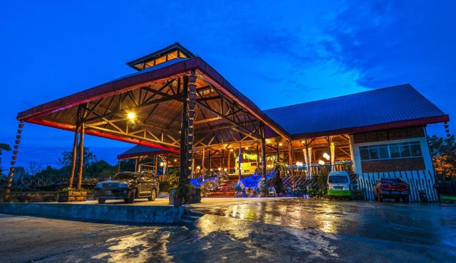 Borneo Sepilok Rainforest Resort