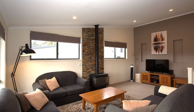 Boronia - 6/30 Nettin Circuit