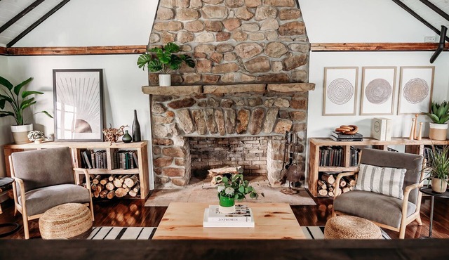 Borrow a Private Lake on 850 Acres and a Cozy Boathouse