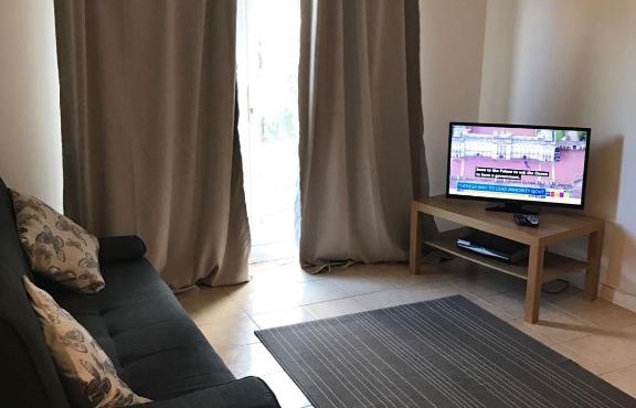 Bostocke Everlight Lodge