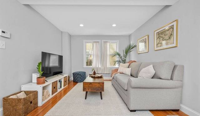 Boston Condo with Free Parking