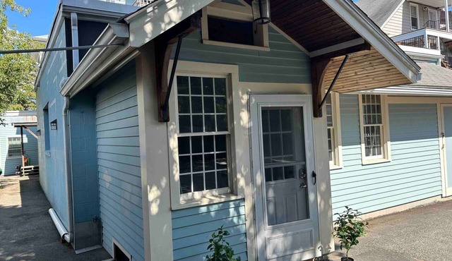 Boston Getaway close to Tufts and Transport