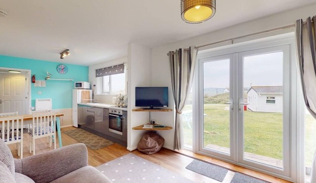 Boston is a beachside bolthole which is just a short walk from Hayle beach