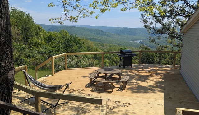 Boston Mtn Overlook - 3.5 Mi to Lake Fort Smith