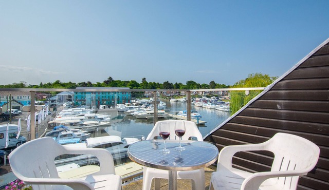 Bosuns Cottage - Three Bedroom House, Sleeps 6