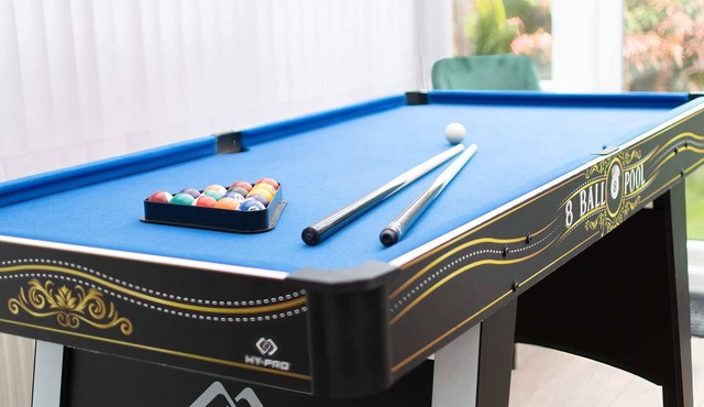 Boswell - 3 Bedroom House in Audenshaw