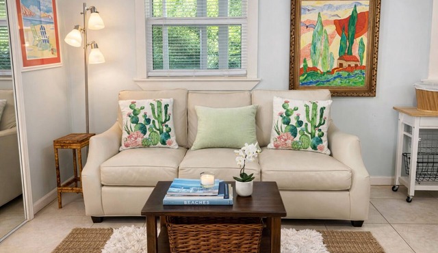 Botanical Beach Cottage