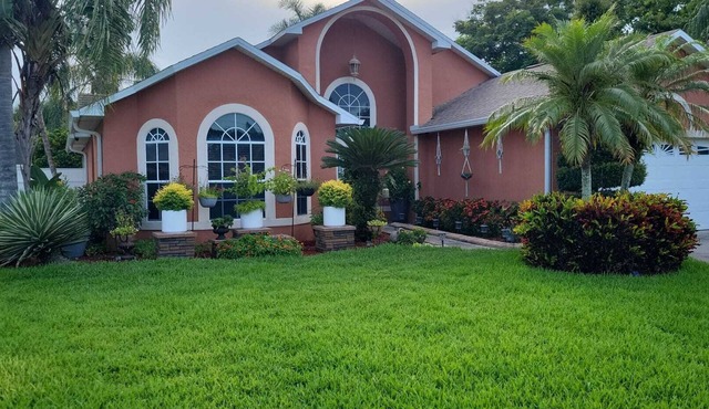 Botanical Garden Home-20 min to Disney, 10 Min to Downtown & 40 Min to the beach