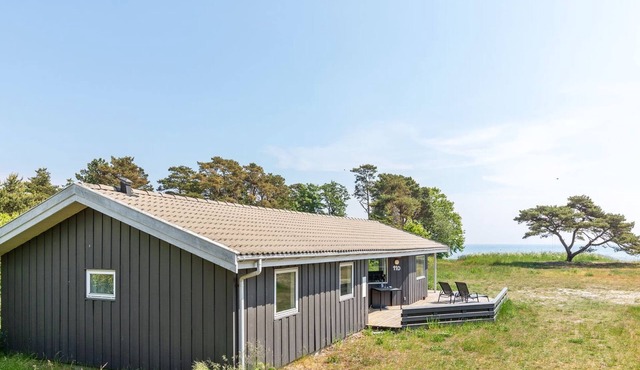 "Botolphus" - 20m from the sea by Interhome