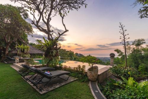 Bougainville Hill Villa