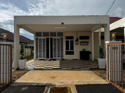 Bougainvillea Rest House Perlis