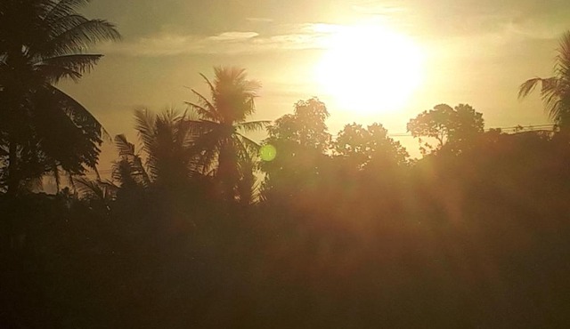 Bougenvilleville home sty BATU SAMBAN LEMBAR LOBAR