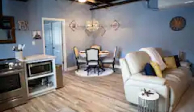 Bougie BeBe - Beautiful Apartment on the City Square