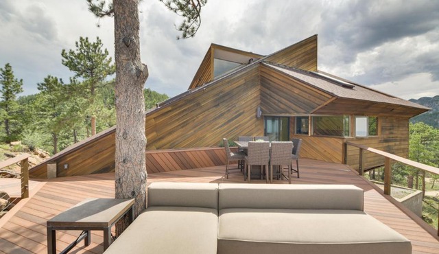 Boulder Barrett House on Mtn Peak with Hot Tub