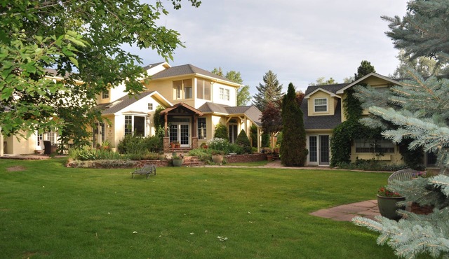 Boulder Countryside Home