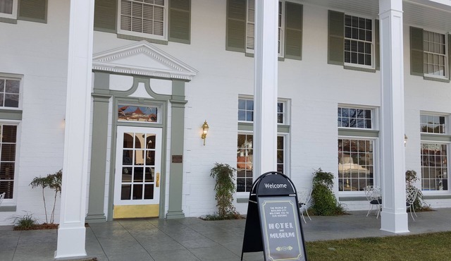 Boulder Dam Hotel