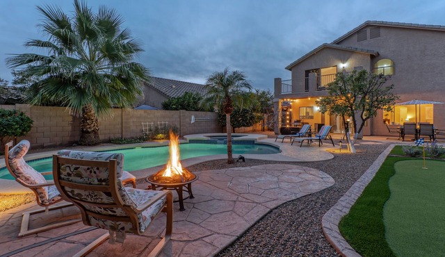 Boulder MT Highlands: Near Golf & Trails, POOL w/Opt Heat, Spa, Putt Green, King Beds & TVs All BRs