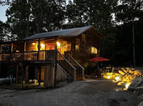 Boulderwoods Cabin