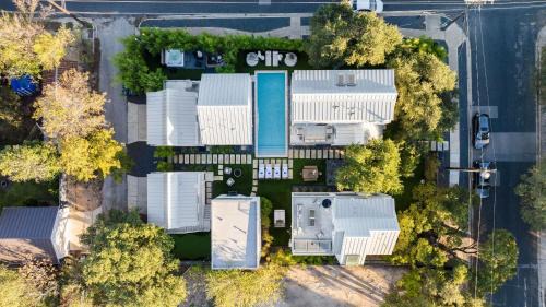 Bouldin Collective: 4 Units by AvantStay