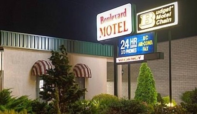 Boulevard Motel