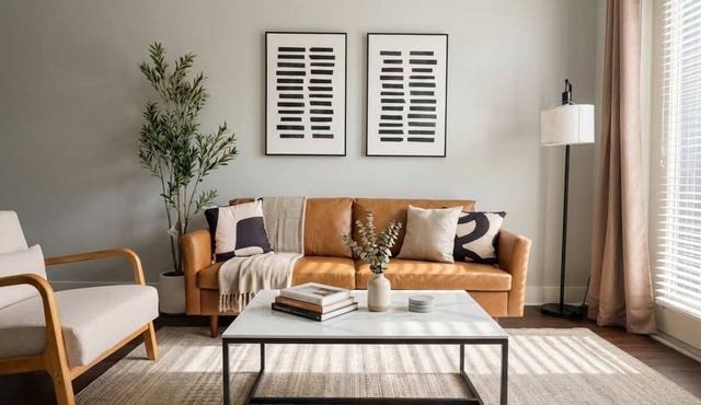 Boulevard Stays Midtown 1BR Pool, Gym, Parking 05