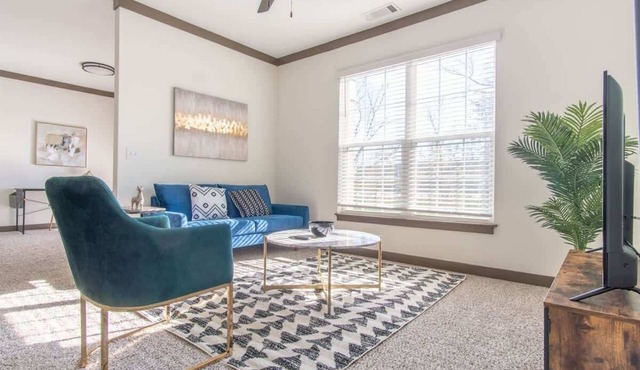 Boulevard Stays Spacious 1BR Suite Pool, Parking Gym D