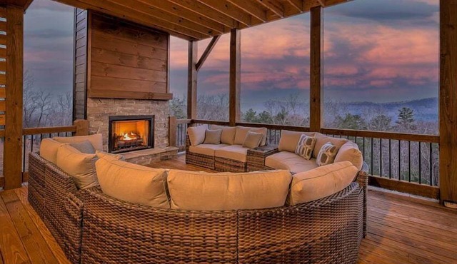 Boundless Views - Pet Friendly | Hot Tub | Panoramic Mountain Views