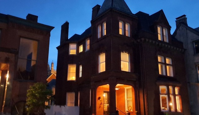 Bourbon Barrel Inn Bed & Breakfast