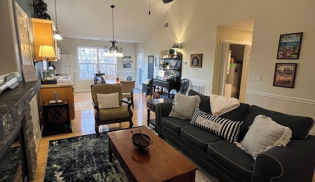 Bourbon Boating Lake House, 3bed, 3 bath cottage on Taylorsville Lake-Cottage 41