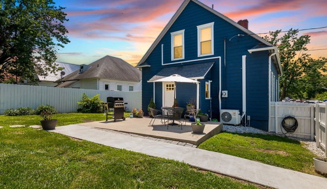 Bourbon Trail/8 mins to distilleries/Fenced Yard/Pet-Friendly/Entire House