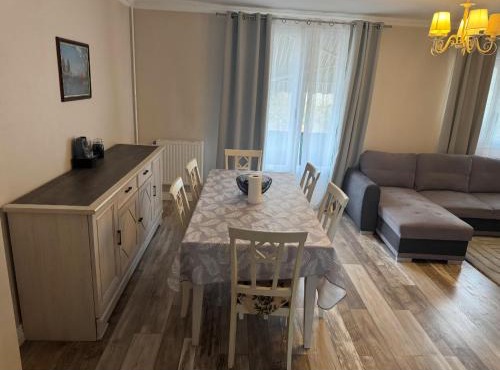 Bourgoin T3 proche sortie de l'autoroute A43