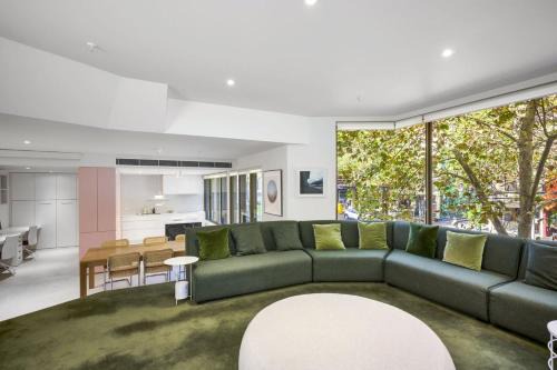 Bourke Street Urban Retreat