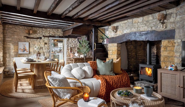 Bourton on the Water Scandi Chic Authentic Cottage