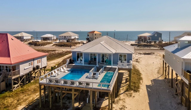 Bout Time Too - Waterfront, 4/3 Sleeps 12 with Pool, Shuffle Board, Dog Friendly