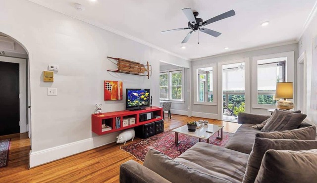 Boutique 2BR Condo in Myers Park with Balcony & Free Parking near Atrium CMC
