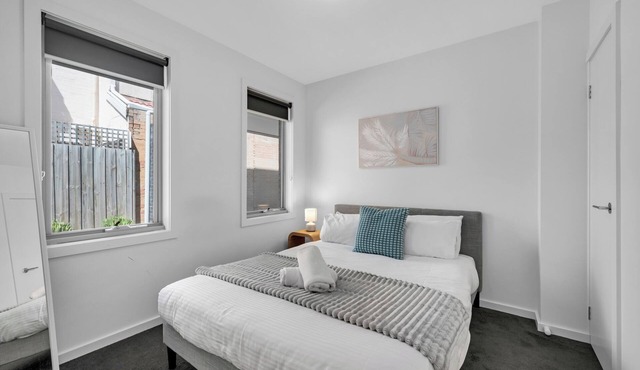 Boutique 3 Bedroom Townhouse in Brunswick East