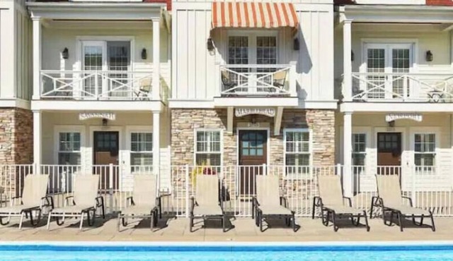 Boutique 5BR Retreat Sleeps 15 | Pool, Hot Tub, Free Golf, Near Lake MI, Big Kitchen