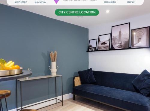 Boutique Apartment - City Centre - Free Parking, Fast Wifi and Smart TV by Yoko Property